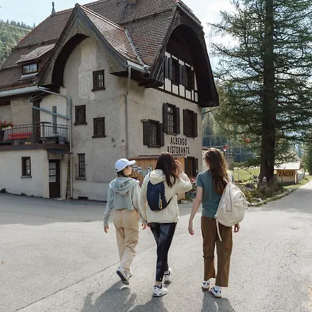Hotel Ristorante Stazione Cavaglia *