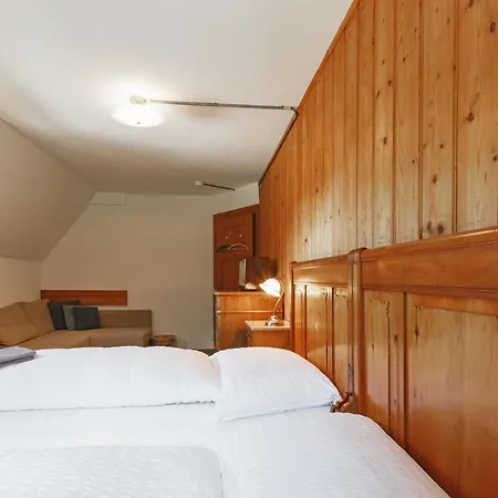 Hotel Ristorante Stazione Cavaglia *