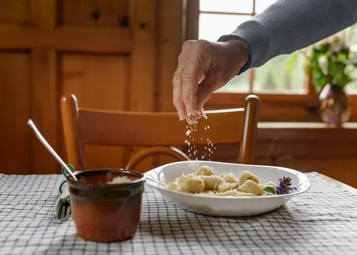 Ristorante Stazione Cavaglia فندق بوشيافو