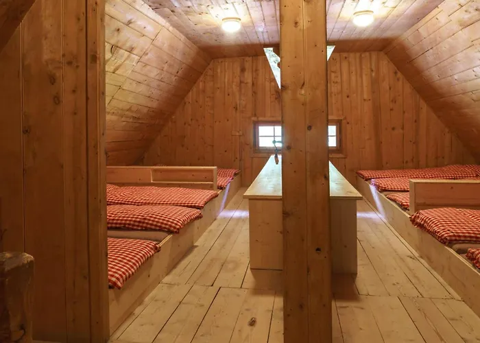 فندق Ristorante Stazione Cavaglia